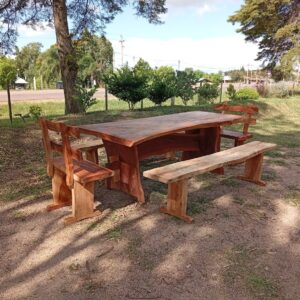 Mesas y Bancos Coloniales en Madera Dura Curupay